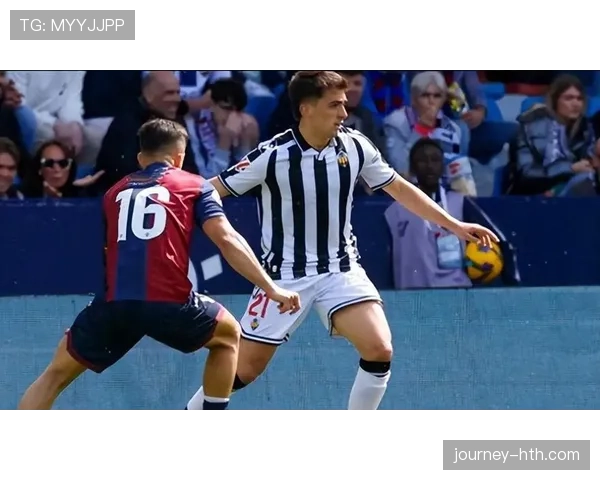 萨拉戈萨中场核心展现出色组织能力，助球队稳步提升