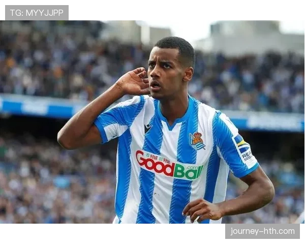 伊萨克的终结效率与战术价值是否达到顶级中锋水准 伊萨克的终结效率与战术价值是否达到顶级中锋水准